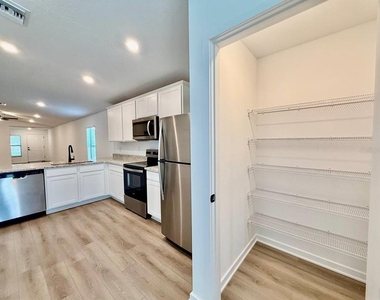 5745 Helmsman Court - Photo Thumbnail 15