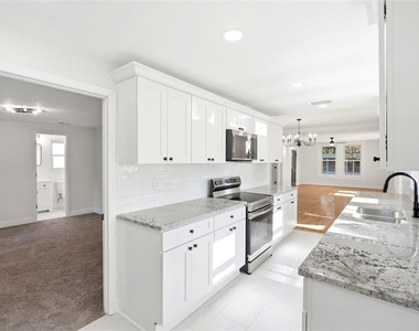 511 E Frances Avenue - Photo Thumbnail 13