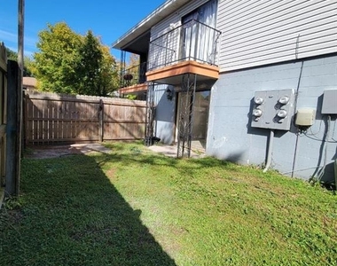 8429 Camden Street - Photo Thumbnail 12