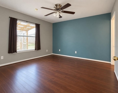 9620 N Connechusett Road - Photo Thumbnail 7