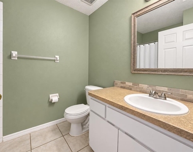 9620 N Connechusett Road - Photo Thumbnail 6