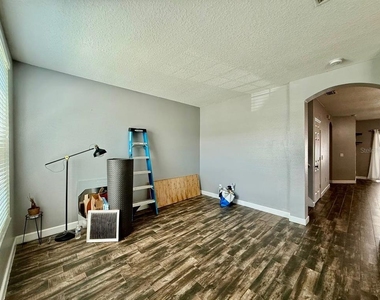 3421 Santa Rita Lane - Photo Thumbnail 6