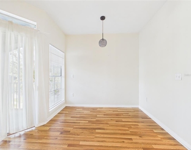 8513 Lucuya Way - Photo Thumbnail 16