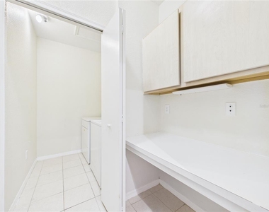 8513 Lucuya Way - Photo Thumbnail 18