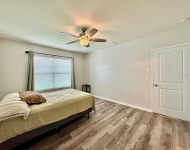 10626 Park Meadowbrooke Drive - Photo Thumbnail 25
