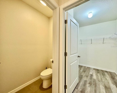 10626 Park Meadowbrooke Drive - Photo Thumbnail 29