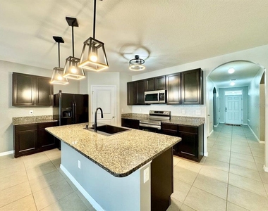 10626 Park Meadowbrooke Drive - Photo Thumbnail 14
