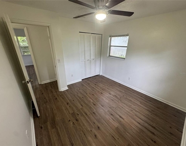 2343 S Tennyson Point - Photo Thumbnail 7