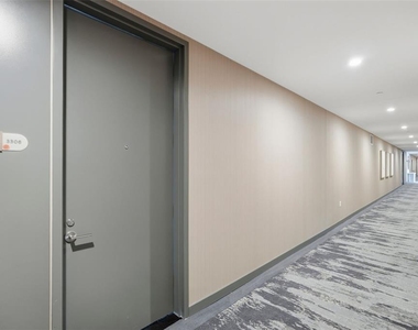 400 Central Avenue - Photo Thumbnail 7