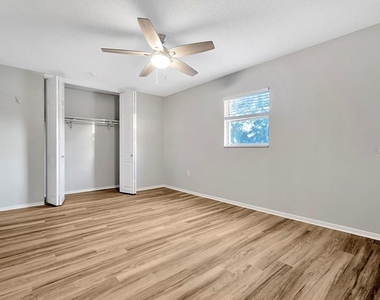 3602 S Macdill Avenue - Photo Thumbnail 8