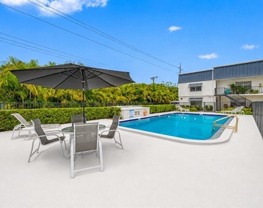 3602 S Macdill Avenue - Photo Thumbnail 1