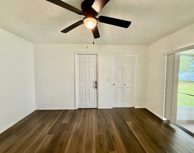 1317 Coolridge Drive - Photo Thumbnail 19