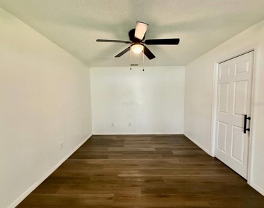 1317 Coolridge Drive - Photo Thumbnail 16