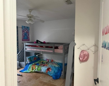 2216 Ridgemore Drive - Photo Thumbnail 20