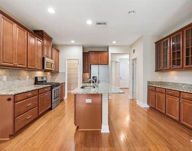 14313 Azalea Pond Court - Photo Thumbnail 6
