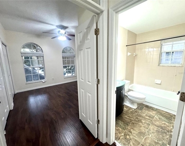 2800 Countryside Boulevard - Photo Thumbnail 43