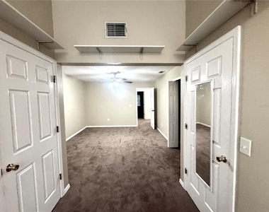 2800 Countryside Boulevard - Photo Thumbnail 37