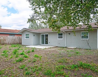 1122 Tangerine Street - Photo Thumbnail 1