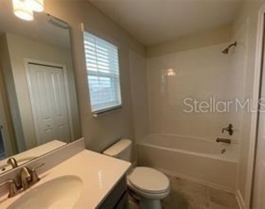 18228 Oliver Twist Way - Photo Thumbnail 4