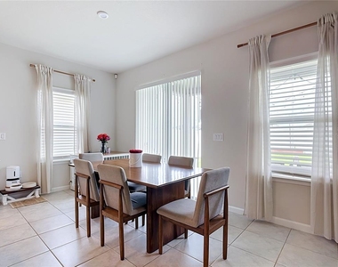 5589 Vigo Loop - Photo Thumbnail 14