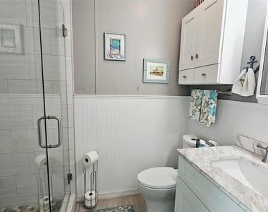 9122 Kestral Circle - Photo Thumbnail 24