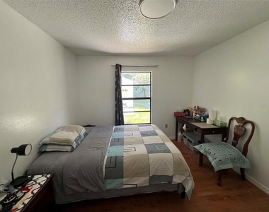 8936 Rose Hill Drive - Photo Thumbnail 18