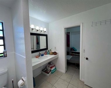 8936 Rose Hill Drive - Photo Thumbnail 13