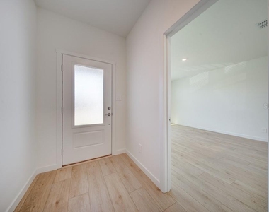 5126 Flaxleaf St - Photo Thumbnail 34
