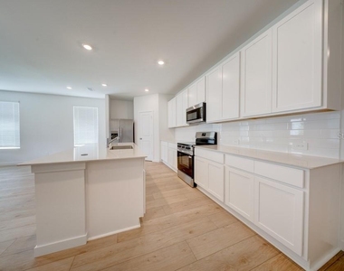 5126 Flaxleaf St - Photo Thumbnail 10