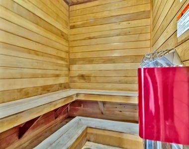 5014 Laguna Bay Circle - Photo Thumbnail 26