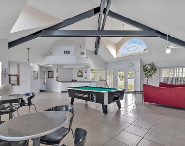 5003 Laguna Bay Circle - Photo Thumbnail 22