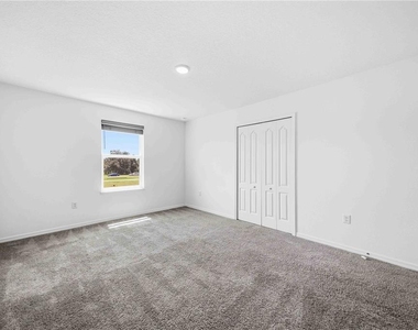 525 Pawnee Court - Photo Thumbnail 22