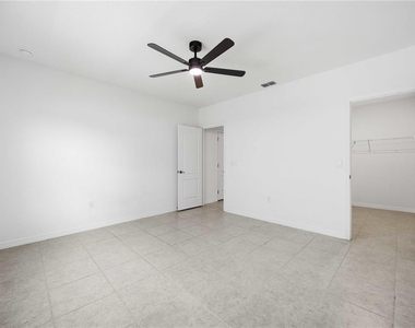 525 Pawnee Court - Photo Thumbnail 12