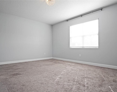 5627 Western Sun Drive - Photo Thumbnail 21