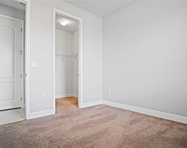 5627 Western Sun Drive - Photo Thumbnail 22