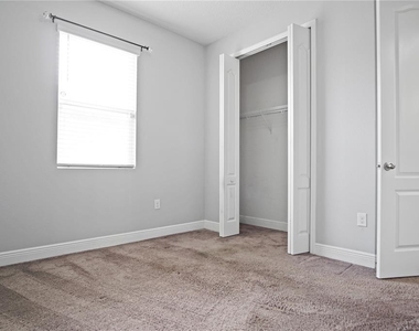 5627 Western Sun Drive - Photo Thumbnail 18