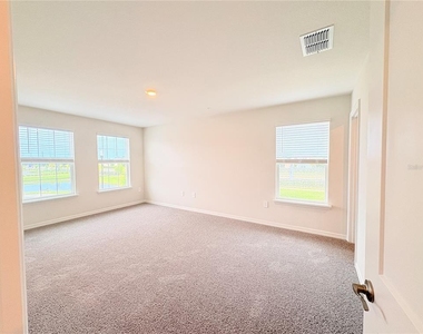 278 Chesapeake Drive - Photo Thumbnail 17