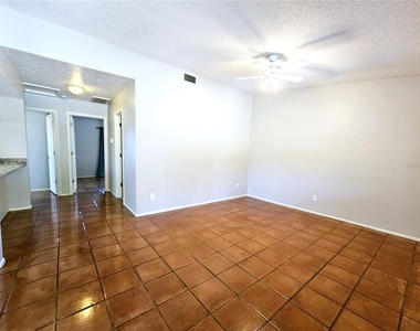 9000 Griggs Road - Photo Thumbnail 3