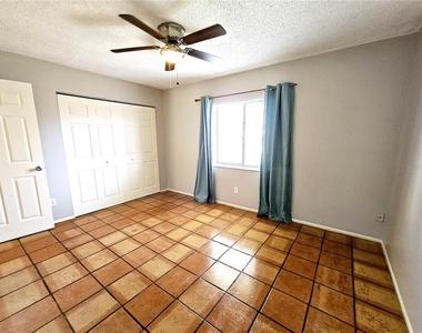 9000 Griggs Road - Photo Thumbnail 20