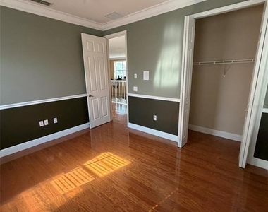 3404 Oakmont Court - Photo Thumbnail 50