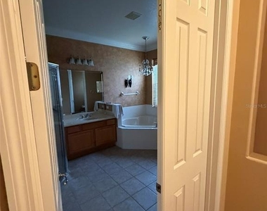 3404 Oakmont Court - Photo Thumbnail 48