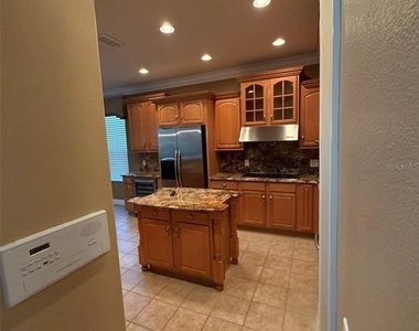 3404 Oakmont Court - Photo Thumbnail 21