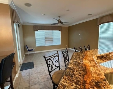3404 Oakmont Court - Photo Thumbnail 19