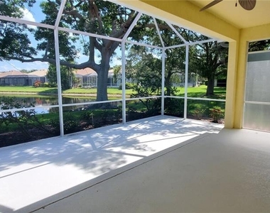 5231 Highbury Circle - Photo Thumbnail 3