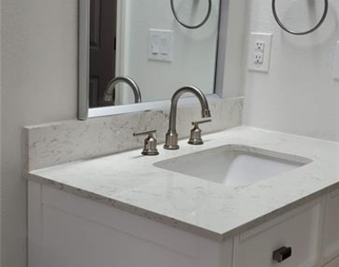 5231 Highbury Circle - Photo Thumbnail 16