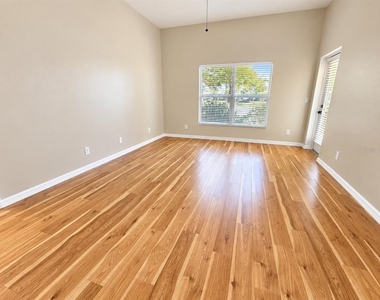 5231 Highbury Circle - Photo Thumbnail 10