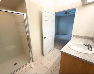 101 Eagle Pond Drive - Photo Thumbnail 15