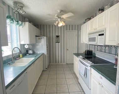 615 Delgado Avenue - Photo Thumbnail 8