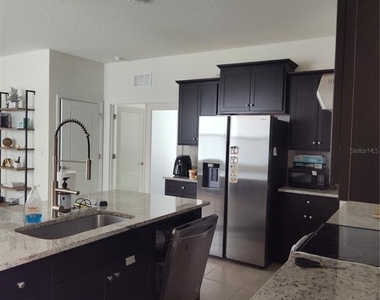 7851 June Lane - Photo Thumbnail 4