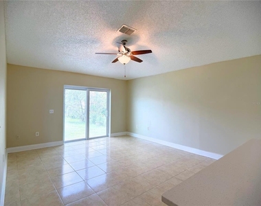 247 Fairfield Drive - Photo Thumbnail 7